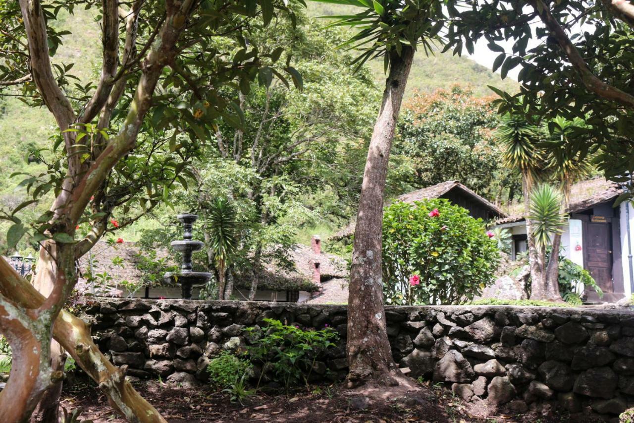 באניוס Hosteria El Trapiche Lodge & Spa מראה חיצוני תמונה
